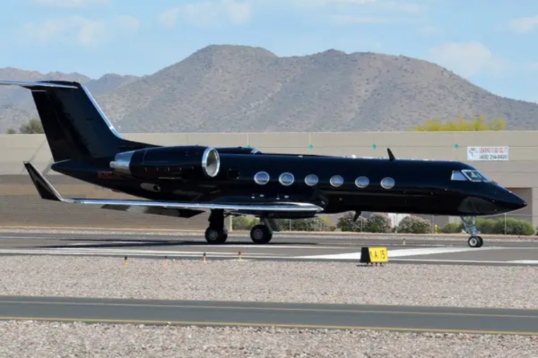 Lifting the Veil: Insights into Jeffrey Epstein’s Private Jet, the ‘Lolita Express